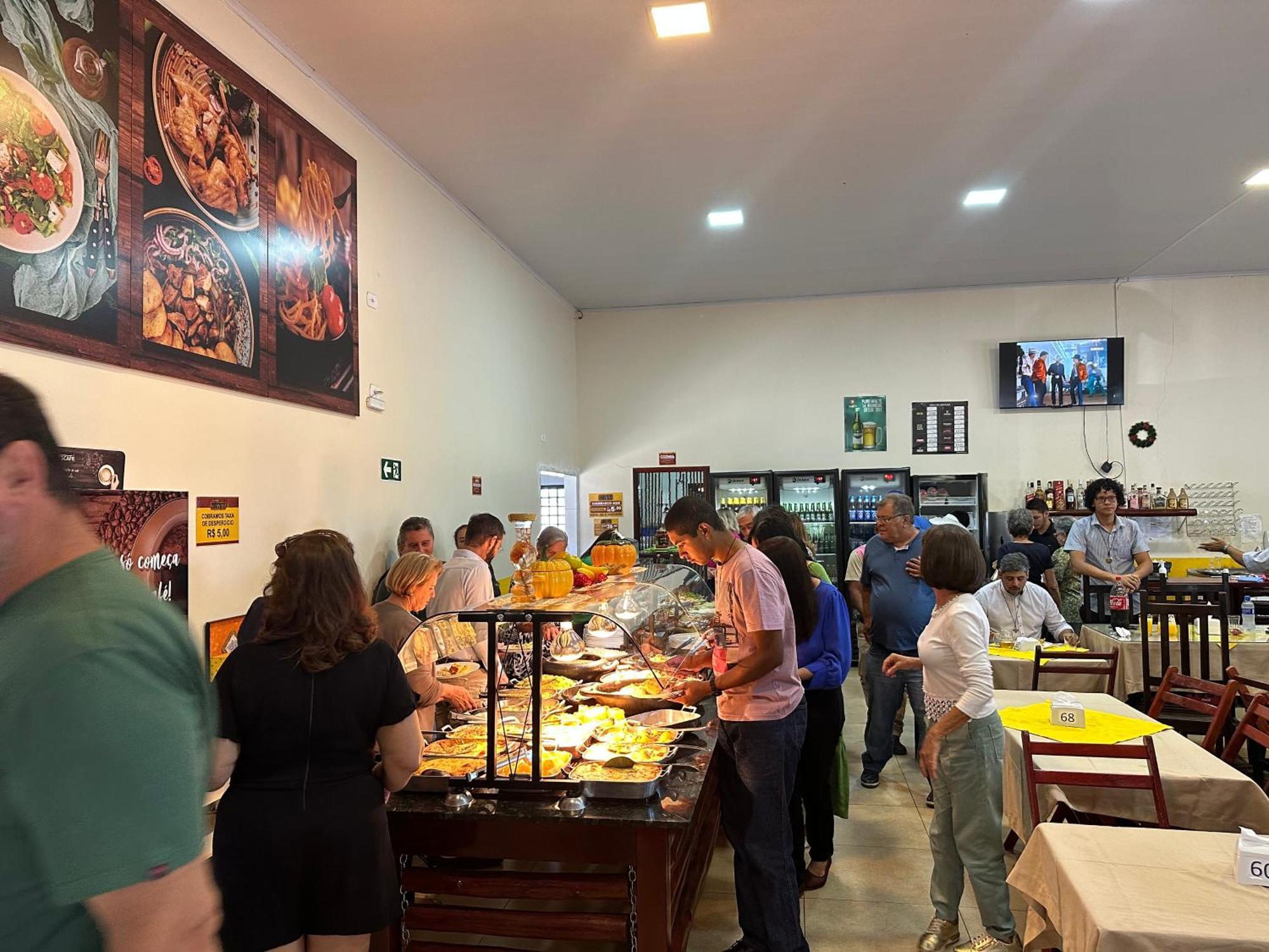 Hotel E Restaurante Na Chacara Dourados Kültér fotó